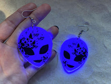 Load image into Gallery viewer, Earrings - Extra Tetra-restrial Alien Heads - Blacklight Reactive Variables with Black Paint
