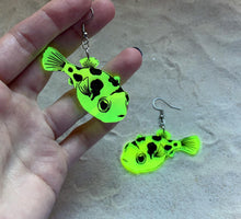 Load image into Gallery viewer, Earrings - Pea Puffer - Blacklight Reactive Acrylic Variables with Black Paint